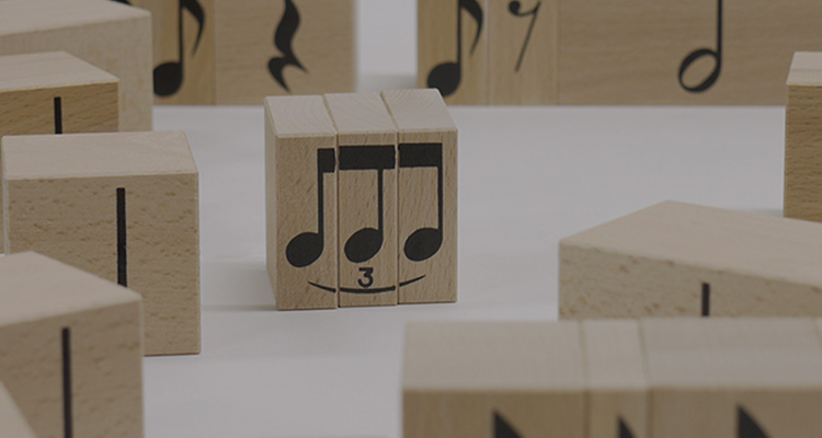 リズム積み木 宮地楽器